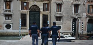 La Polizia di Stato recupera in 24 ore un orologio rubato del valore di 20mila euro Polizia di Stato di Venezia, le Volanti Lagunari