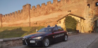 Va all’Ospedale dicendo di essere stato accoltellato, ma si è ferito tentando un furto: denunciato dai Carabinieri Carabinieri di Castelfranco Veneto - foto di repertorio