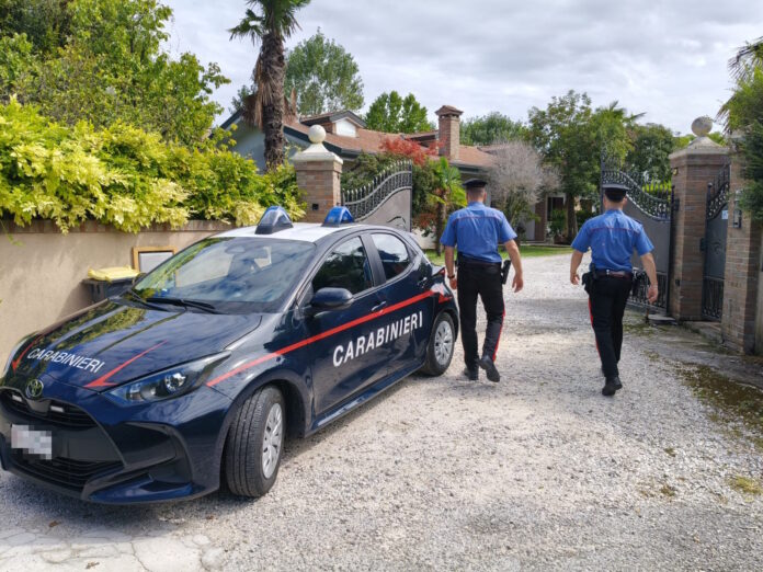 Carabinieri in azione a Vigonovo Carabinieri in azione a Vigonovo