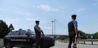 Mestre, ruba tavolini, sedie e ombrelloni da un locale: 39enne denunciato dai Carabinieri I Carabinieri di Mestre in azione