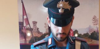 Fugge dalla comunità con droga e soldi falsi: arrestato dai Carabinieri I Carabinieri di Castelfranco Veneto con la droga, il denaro e il materiale sequestrato