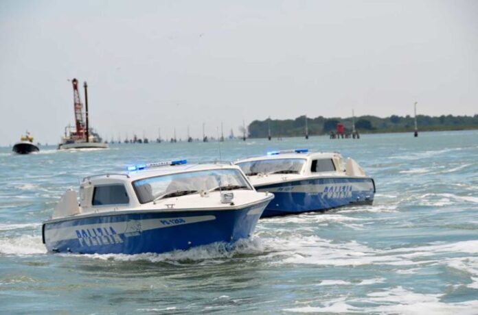 Le Volanti Lagunari della Questura di Venezia Le Volanti Lagunari della Questura di Venezia