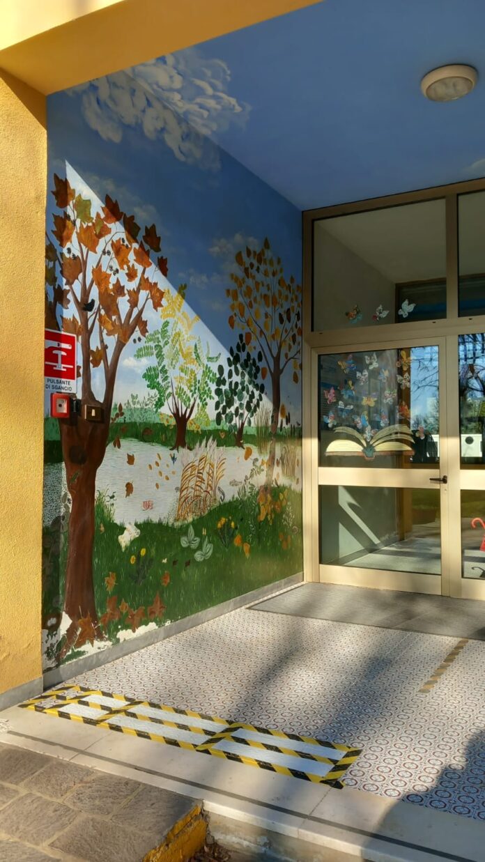 Ingresso della Scuola di Briana a Noale Ingresso della Scuola di Briana a Noale