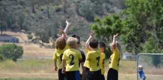 6Sport, riaperte le adesioni al voucher da 180 euro 6Sport, bambini che giocano