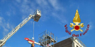 Operaio ha un malore mentre lavora su un’impalcatura, soccorso dai Vigili del Fuoco Giavera del Montello, i soccorsi all'operaio colpito da malore