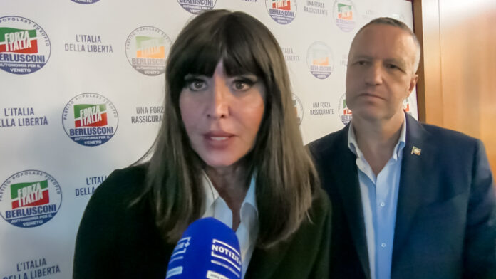 Anna Maria Bernini: “Università aperte al dialogo e alla ricerca. Così fermiamo la fuga di cervelli” Anna Maria Bernini: “Università aperte al dialogo e alla ricerca. Così fermiamo la fuga di cervelli”