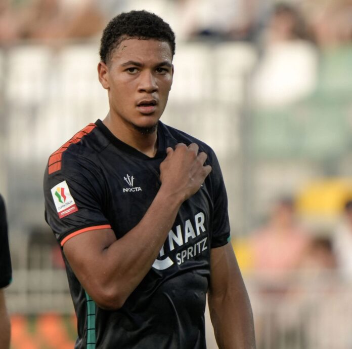 Joel Schingtienne - foto dal sito del Venezia FC Joel Schingtienne - foto dal sito del Venezia FC