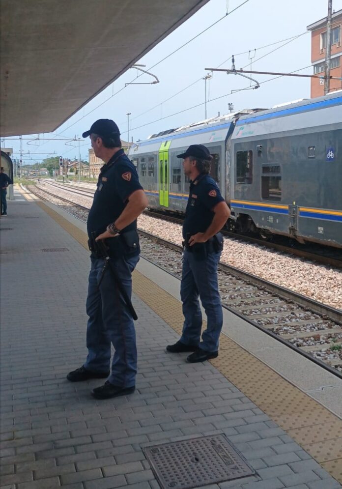 Stazione Ferroviaria di Treviso, la Polizia di Stato Stazione Ferroviaria di Treviso, la Polizia di Stato