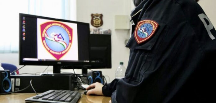 Polizia di Stato-Divisione Anticrimine Polizia di Stato-Divisione Anticrimine