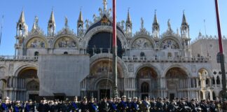 4 novembre, Festa dell’Unità nazionale: l’omaggio di Venezia alle Forze Armate 4 Novembre, l'omaggio di Venezia alle Forze Armate