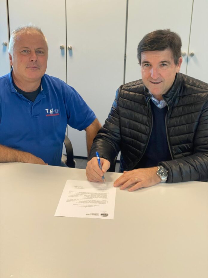 Stefano Camarotto, Presidente della CNA Mandamento di Treviso e Ivan Scremin, Presidente de Il Filo di Simo Stefano Camarotto, Presidente della CNA Mandamento di Treviso e Ivan Scremin, Presidente de Il Filo di Simo