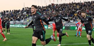 Adorante post Venezia-Mantova: “Sono molto contento per i goal e per la squadra” L'esultanza di Andrea Adorante dopo aver segnato contro il Mantova - foto Andrea Pattaro@Vision