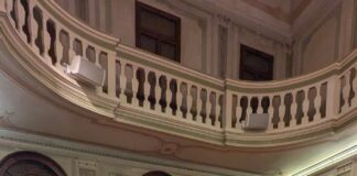 Asolo, consegnate le copie della Costituzione ai neomaggiorenni Asolo, consegnate le copie della Costituzione ai neomaggiorenni