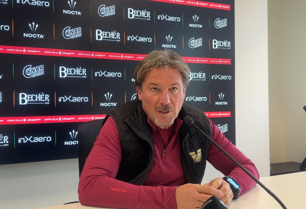 Mister Giovanni Stroppa, allenatore del Venezia Fc, in una conferenza stampa