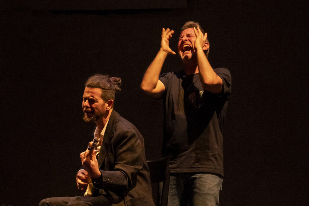 Davide Enia in Autoritratto - copyright Masiar Pasquali Piccolo Teatro Milano