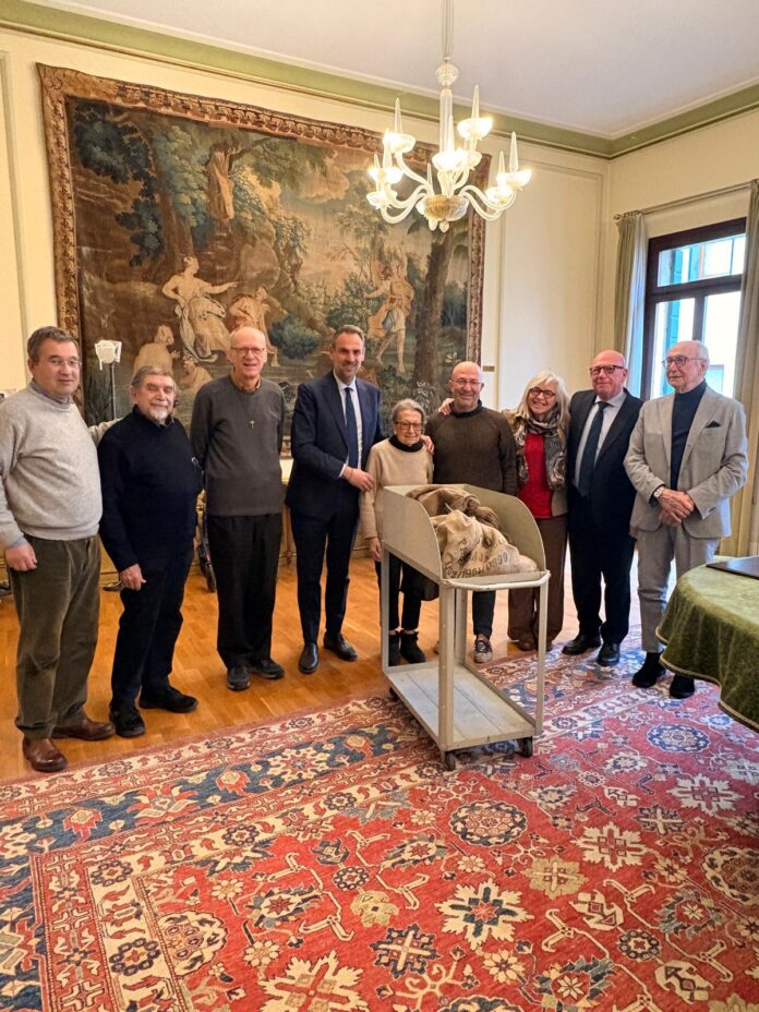 Madonna del Carmine, offerte consegnate - Notizie Plus Madonna del Carmine, offerte consegnate - Notizie Plus