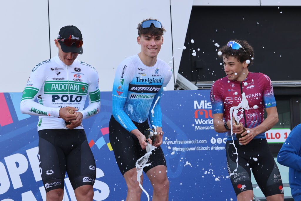 Misano 100: Fabbro trionfa in volata - Notizie Plus