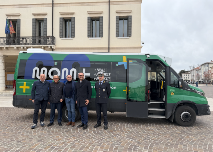 MOM+, Montebelluna, trasporto pubblico, mobilità sostenibile, Mobilità di Marca, bus a chiamata, Treviso MOM+, Montebelluna, trasporto pubblico, mobilità sostenibile, Mobilità di Marca, bus a chiamata, Treviso