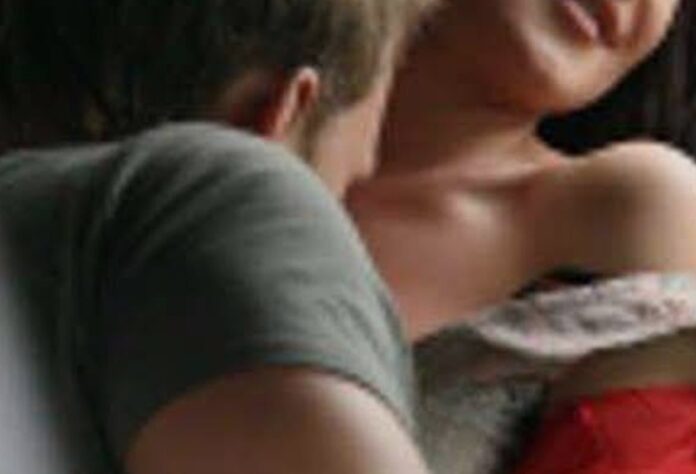 atti osceni, Montebelluna, multa, Polizia Locale, cronaca, decoro urbano, sicurezza, Treviso atti osceni, Montebelluna, multa, Polizia Locale, cronaca, decoro urbano, sicurezza, Treviso