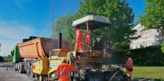 Crisi dello stretto di Hormuz: impatto su cantieri, bilanci pubblici e servizi locali Rimuovi il termine: asfaltature asfaltatureRimuovi il termine: cantieri pubblici cantieri pubbliciRimuovi il termine: crisi del Golfo crisi del GolfoRimuovi il termine: enti locali enti localiRimuovi il termine: rincari materie prime rincari materie prime