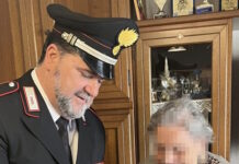 Deruba un’anziana signora con la tecnica del “finto Carabiniere”, denunciato 51enne I Carabinieri restituiscono i gioielli all'anziana signora derubata