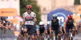 Giro d’Italia, Paul Magnier conquista la tappa di Pieve di Soligo Giro d’Italia, ciclismo, Paul Magnier