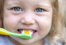 Denti da latte: perché curarli è fondamentale per il futuro Denti da latte: perché curarli fin da piccoli - Notizie Plus