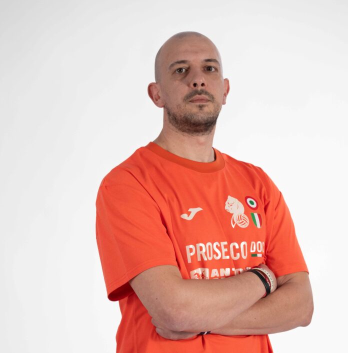 Maurizio Mora, vice allenatore dell'Imoco Volley Maurizio Mora, vice allenatore dell'Imoco Volley