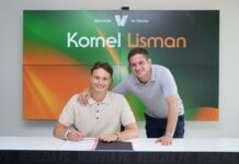 Kornel Lisman è un nuovo attaccante del Venezia FC Kornel Lisman, a sinistra, con il DS del Venezia FC Filippo Antonelli - foto dell'Ufficio comunicazione del Venezia FC