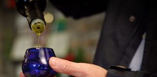 Corso assaggiatori olio: al via a Montebelluna il percorso certificato per ottenere l’idoneità Corso assaggiatori olio Olio EVO Montebelluna