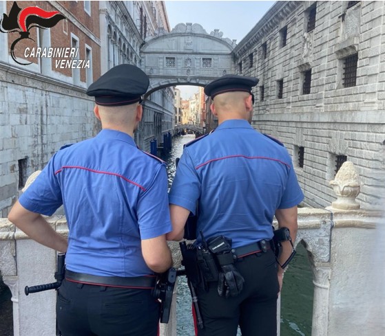 Controlli antidroga a Venezia, un arresto - Notizie Plus Controlli antidroga a Venezia, un arresto - Notizie Plus