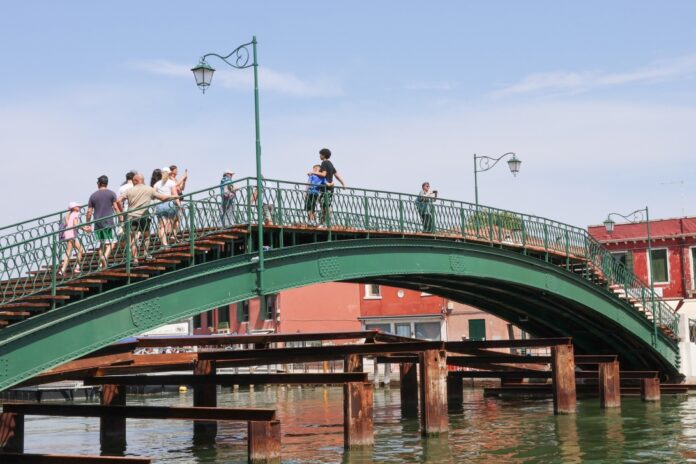 Ponte Longo riaperto a Murano - Notizie Plus Ponte Longo riaperto a Murano - Notizie Plus