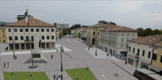 Metamorfosi, Montebelluna cambia passo Metamorfosi, Montebelluna, rigenerazione urbana, negozi sfitti