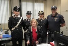 Truffa del finto carabiniere, gioielli nascosti in un calzino: fermata a Mestre Truffa del finto carabiniere, gioielli recuperati - Notizie Plus