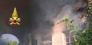 Incendio a San Vendemiano, in fiamme un casolare disabitato Incendio a San Vendemiano, casolare in fiamme - Notizie Plus
