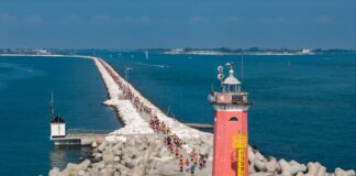 Venice Lido Beach Trail, 2.000 runner sulla spiaggia: domenica la quinta edizione Venice Lido Beach Trail, 2.000 runner al via - Notizie Plus