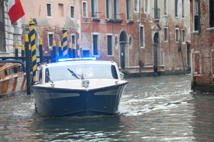 Finto carabiniere arrestato a Venezia - Notizie Plus Finto carabiniere arrestato a Venezia - Notizie Plus