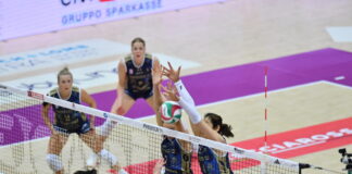 Imoco Conegliano, primo set travolgente, poi soffre nel terzo: UYBA battuta 3-0 Imoco Conegliano, primo set travolgente, finisce 3-0 - Notizie Plus