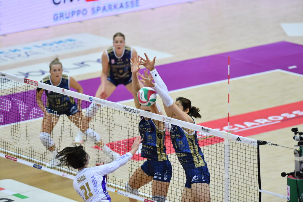 Imoco Conegliano, primo set travolgente, finisce 3-0 - Notizie Plus