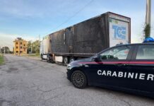 Fonte, incendia un camion per un debito di poche centinaia di euro: denunciato 35enne Fonte, camion incendiato per debito - Notizie Plus