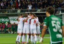Padova, vittoria pesantissima ad Avellino. Calabro: «Critiche giuste, ma ho sofferto per i tifosi» Antonio Calabro Avellino Serie B Moro