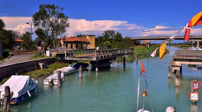 Ponte girevole a Caorle Ponte girevole a Caorle