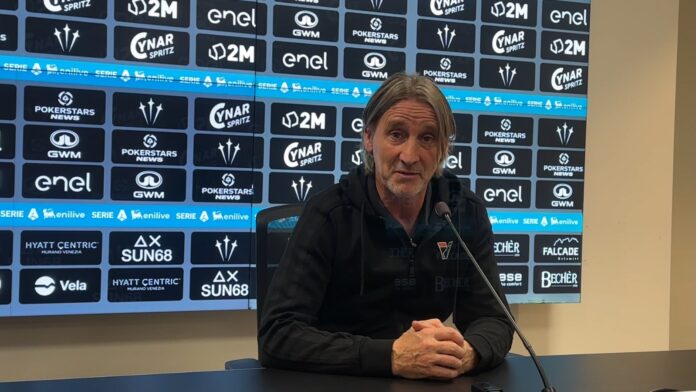 Venezia-Inter, sfida di Serie A allo stadio Pier Luigi Penzo tra le squadre di Nicola e Chivu Venezia-Inter, sfida di Serie A allo stadio Pier Luigi Penzo tra le squadre di Nicola e Chivu