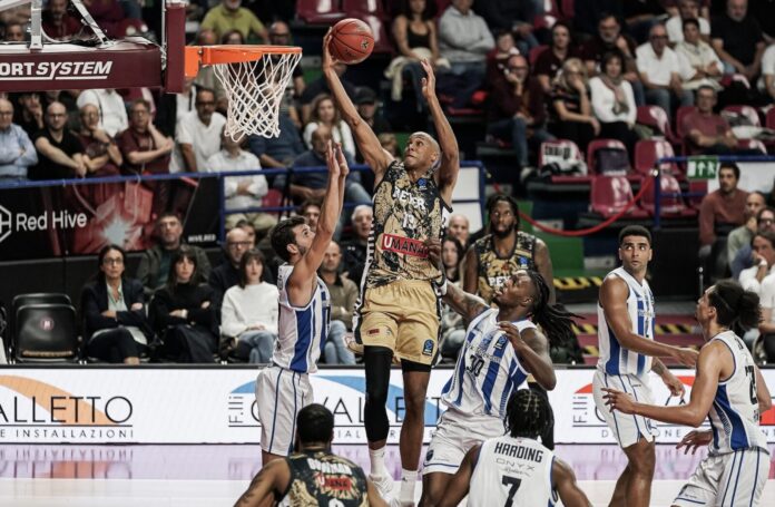 Maxima Roma-Reyer Venezia, la presentazione - Notizie Plus Maxima Roma-Reyer Venezia, la presentazione - Notizie Plus